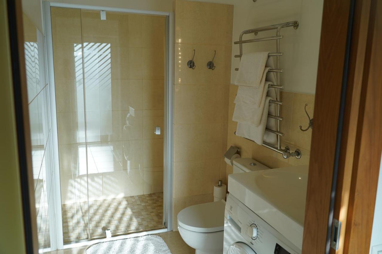 Altribute Studio w Sauna Secure Parking wifi 90mbs Liepāja Esterno foto